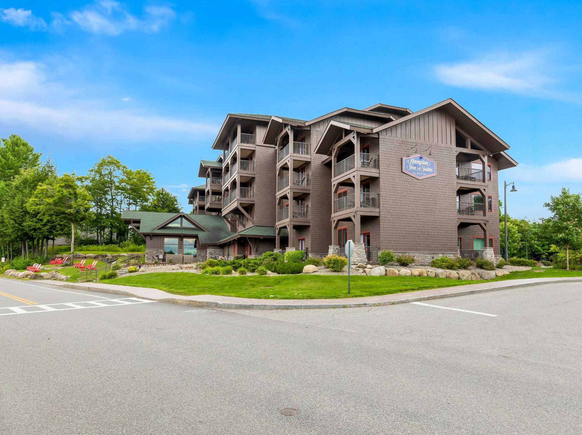 Hampton Inn & Suites Lake Placid Bagian luar foto